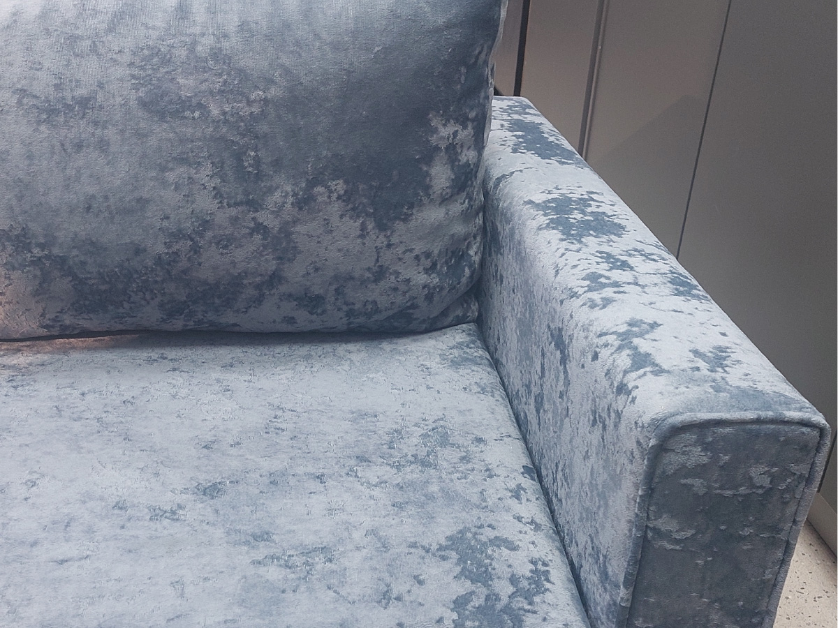 Диван Eврокнижка