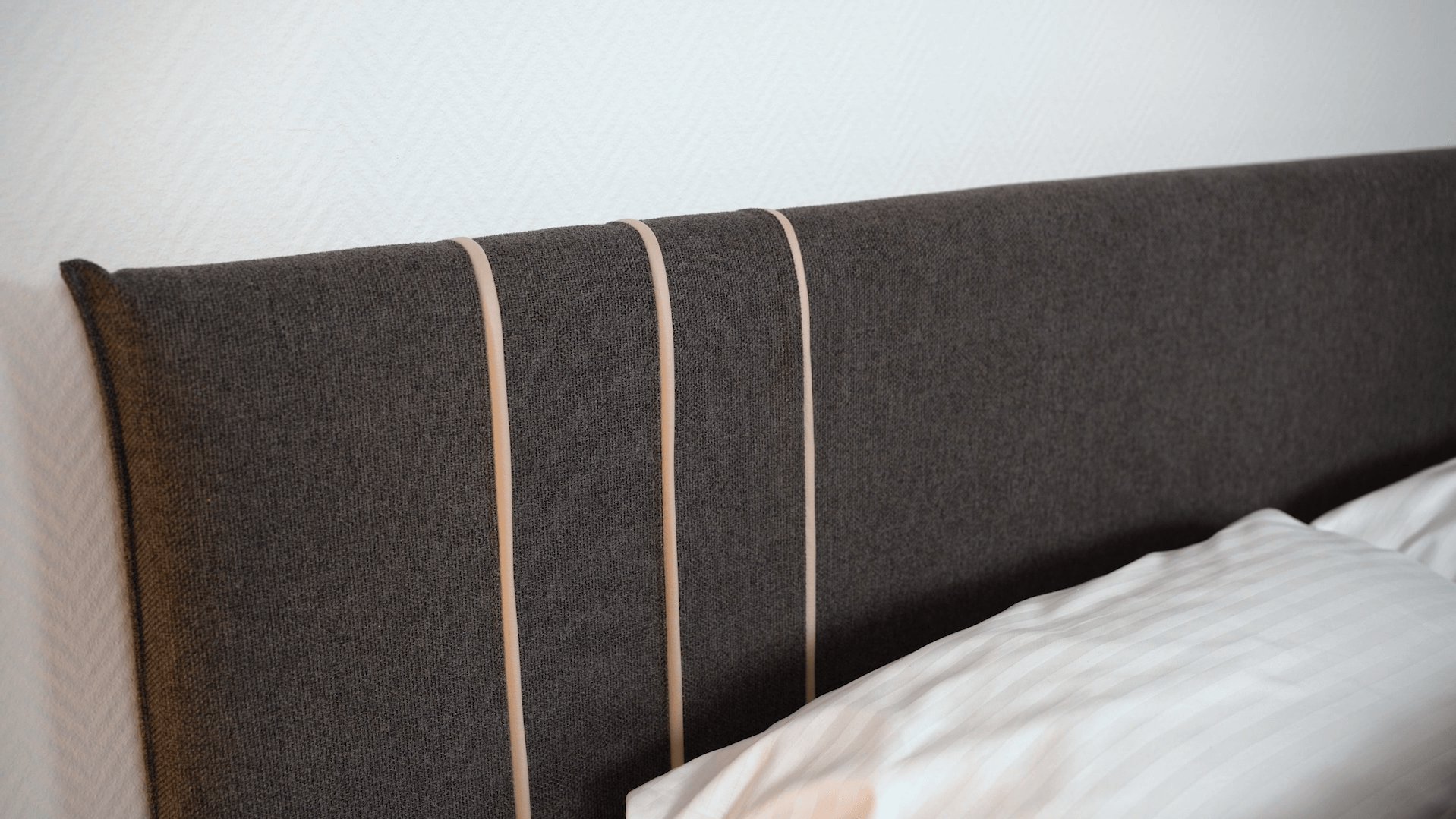 Мягкая кровать Леванте 1400 х 2000 Графит-r