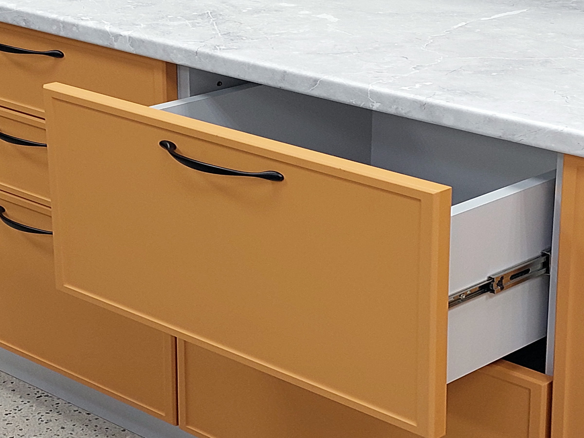 Кухня Марта / 2000 / готовая