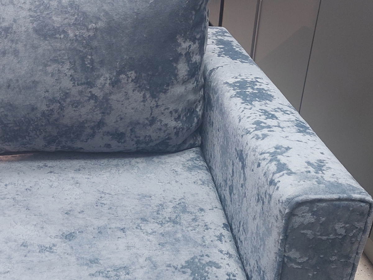 Диван Eврокнижка